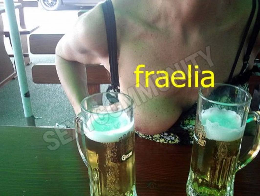 fraelia4650943